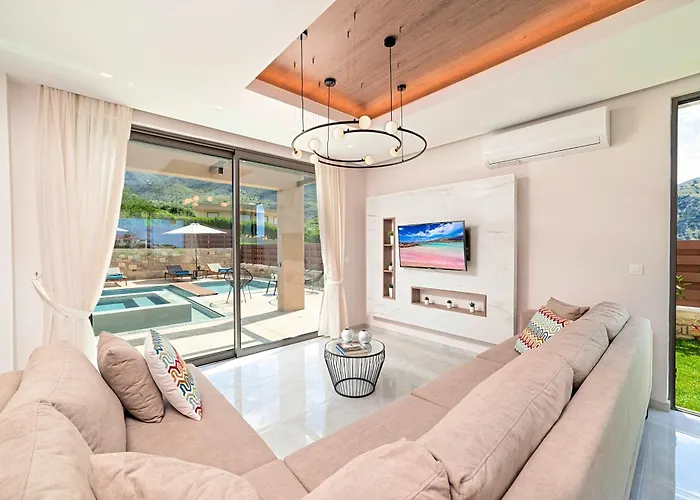 Minoas Villas Heated Pool