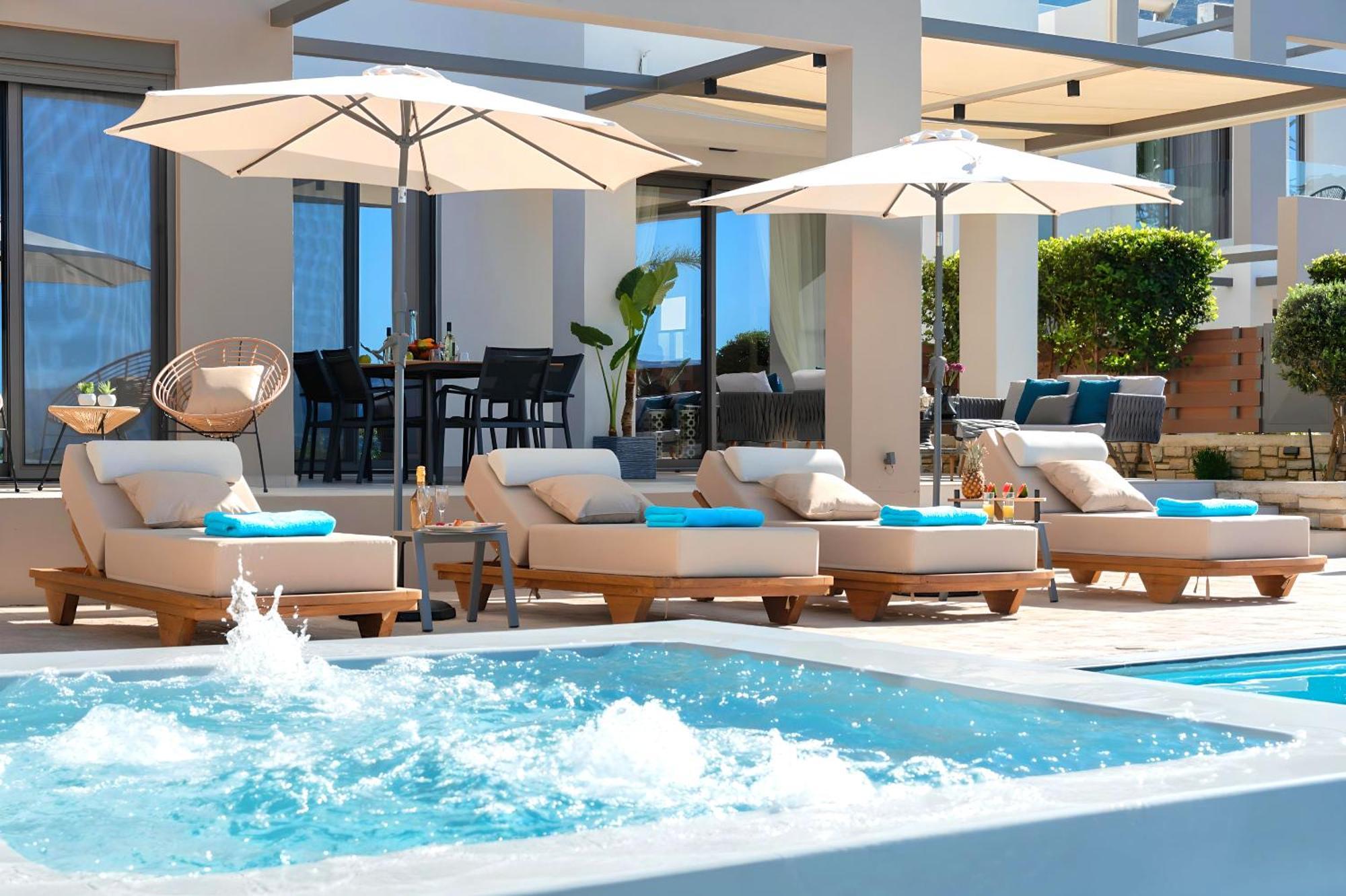 Villa Minoas Heated Pool