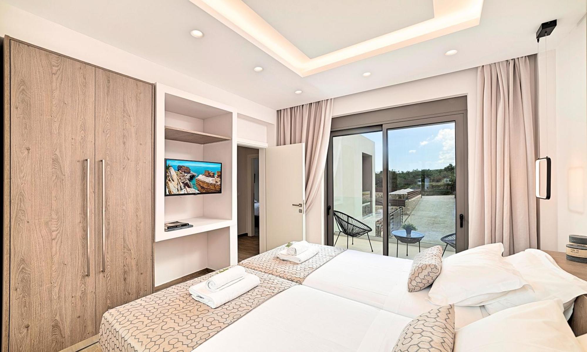 Minoas Heated Pool Villa Kournas