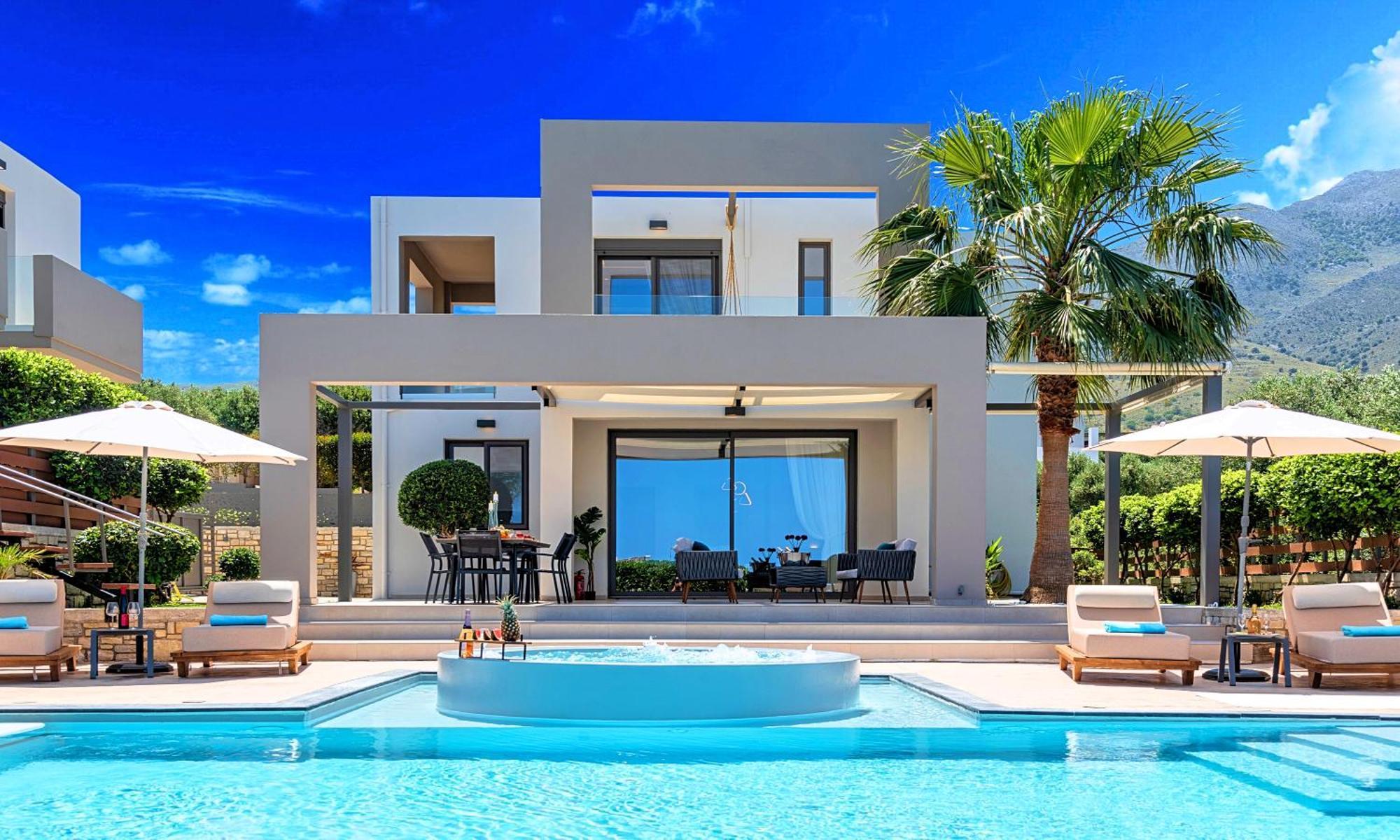 Minoas Heated Pool *